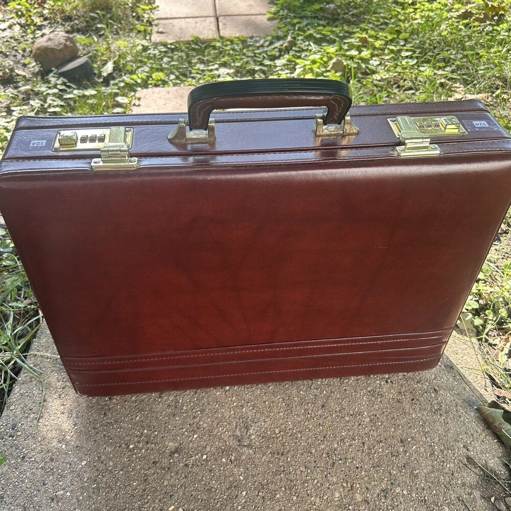 Vintage Executive Burgundy Hard Shell Attache Case Briefcase Dual Lock 1980s